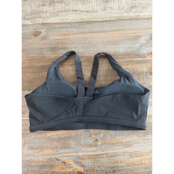 Spanx Bra Size XL Low Impact Wireless Sports Bra Black NEW Removable Cups - Picture 3 of 7